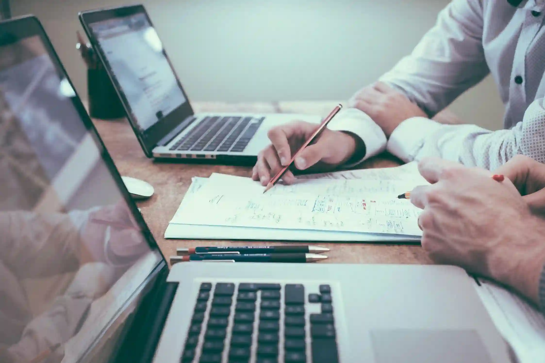 Competitive intelligence analysis